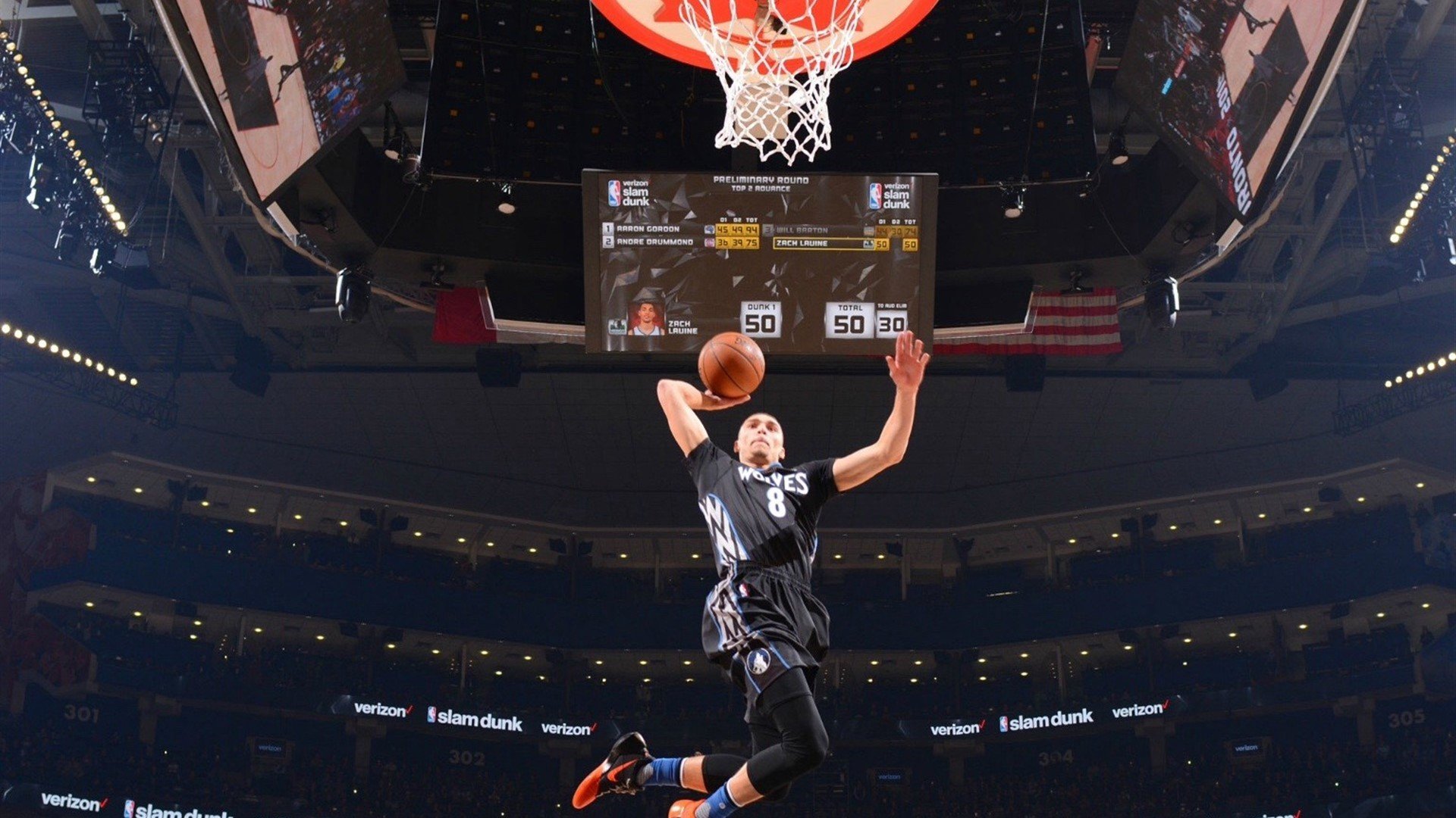 惊艳世界!蒂姆新星横空出世,纪录之夜闪耀全场,澳大利亚泳军未来可期